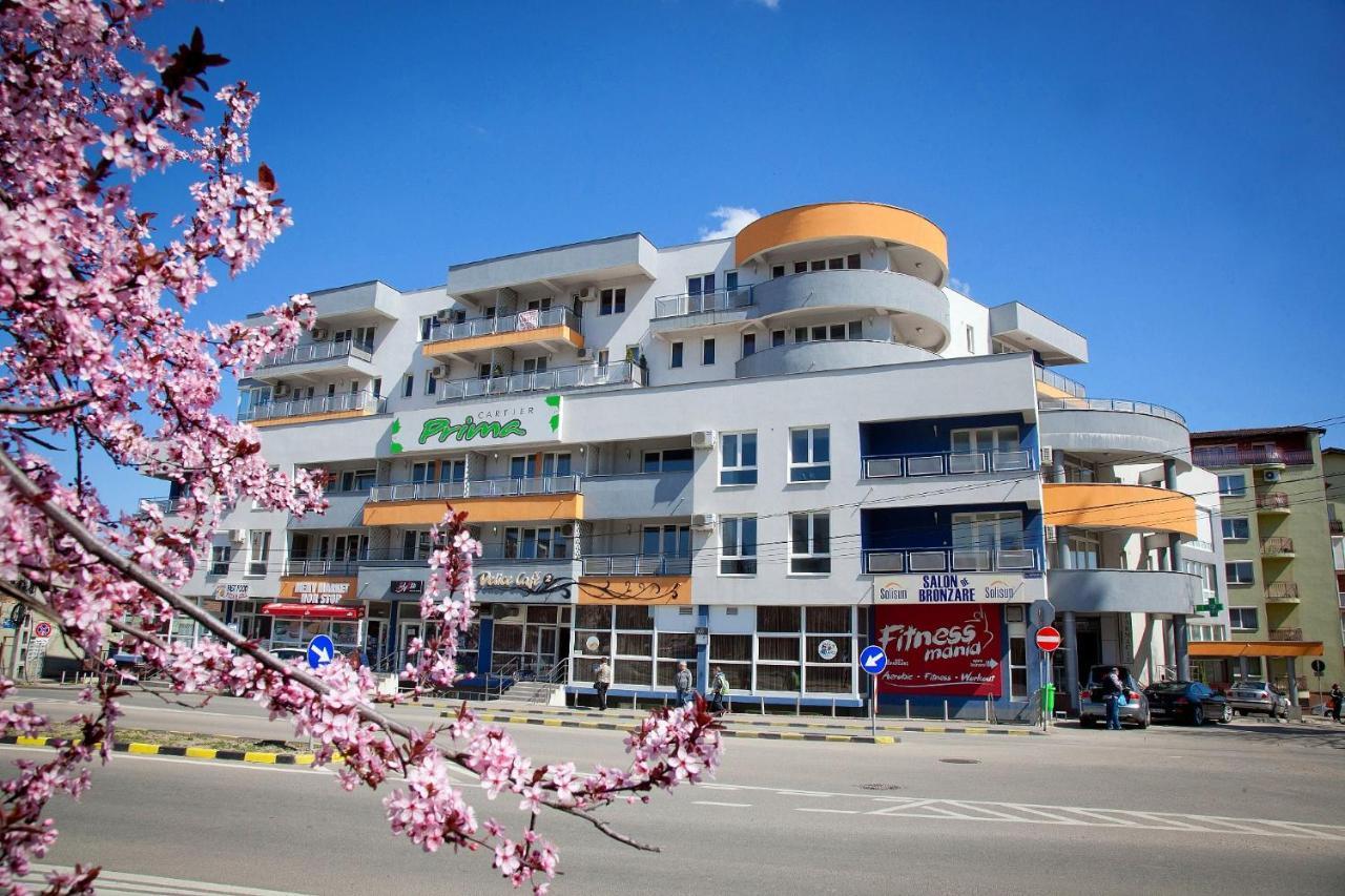 Prima Residence Apartment ออราแด ภายนอก รูปภาพ