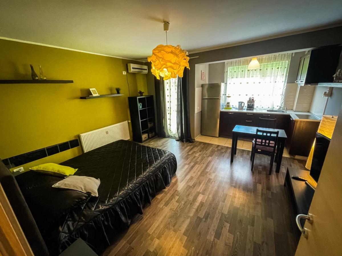 Prima Residence Apartment ออราแด ภายนอก รูปภาพ