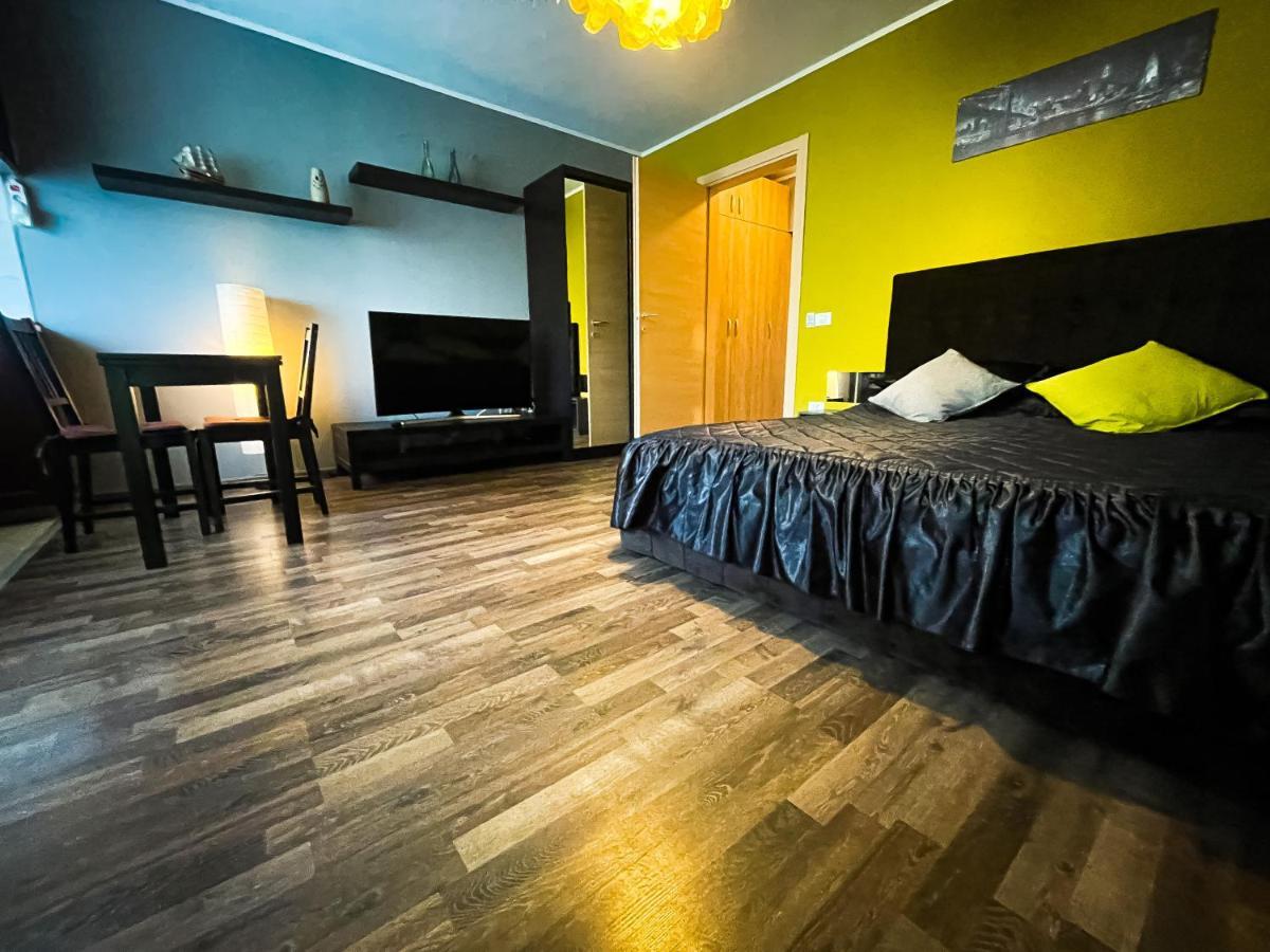 Prima Residence Apartment ออราแด ภายนอก รูปภาพ